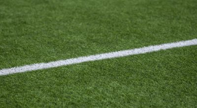 alto-angolo-del-campo-di-calcio alto-angolo-del-campo-di-calcio